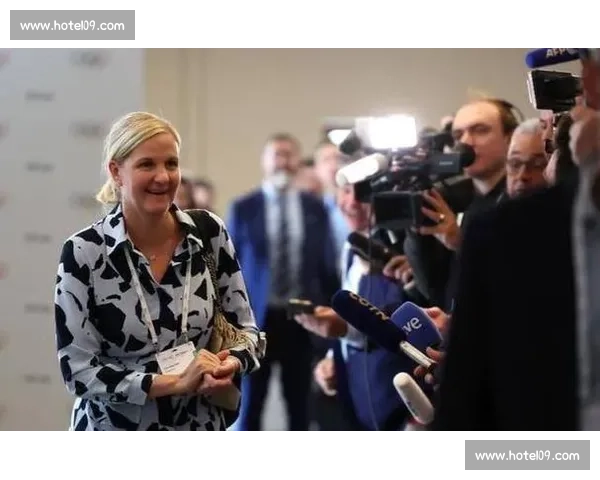 津巴布韦 “铁娘子” 执掌奥委会四天:改革风暴掀翻旧秩序,争议漩涡如何破局? 津巴布韦 “铁娘子” 执掌奥委会四天:改革风暴掀翻旧秩序,争议漩涡如何破局?