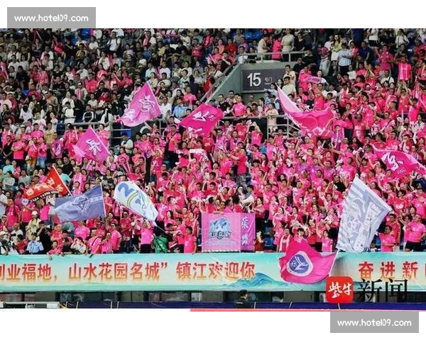 苏超球迷净场行动:文明观赛新标杆 苏超球迷净场行动:文明观赛新标杆