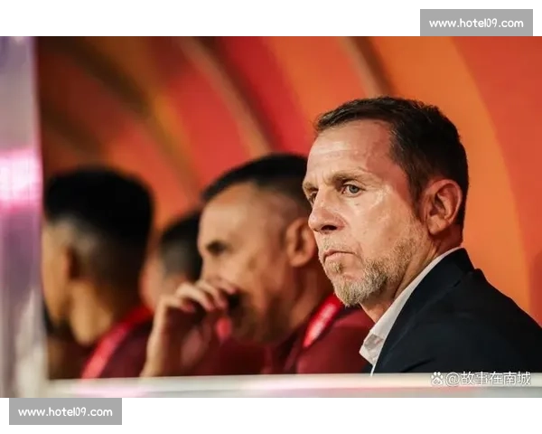 国足换帅提速！久尔杰维奇过渡身份坐实，两大名帅锁定接班