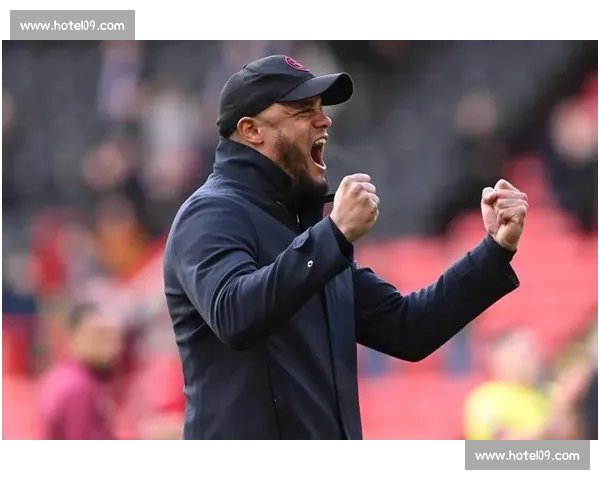 科曼盛赞孔帕尼：战术共鸣下的拜仁新章